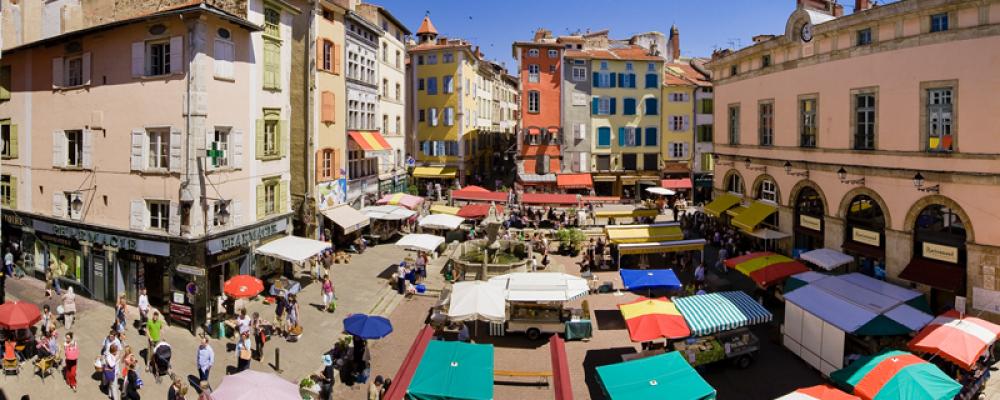Le marché du Plot - une merveille bien vivante du patrimoine de l'humanité vellave